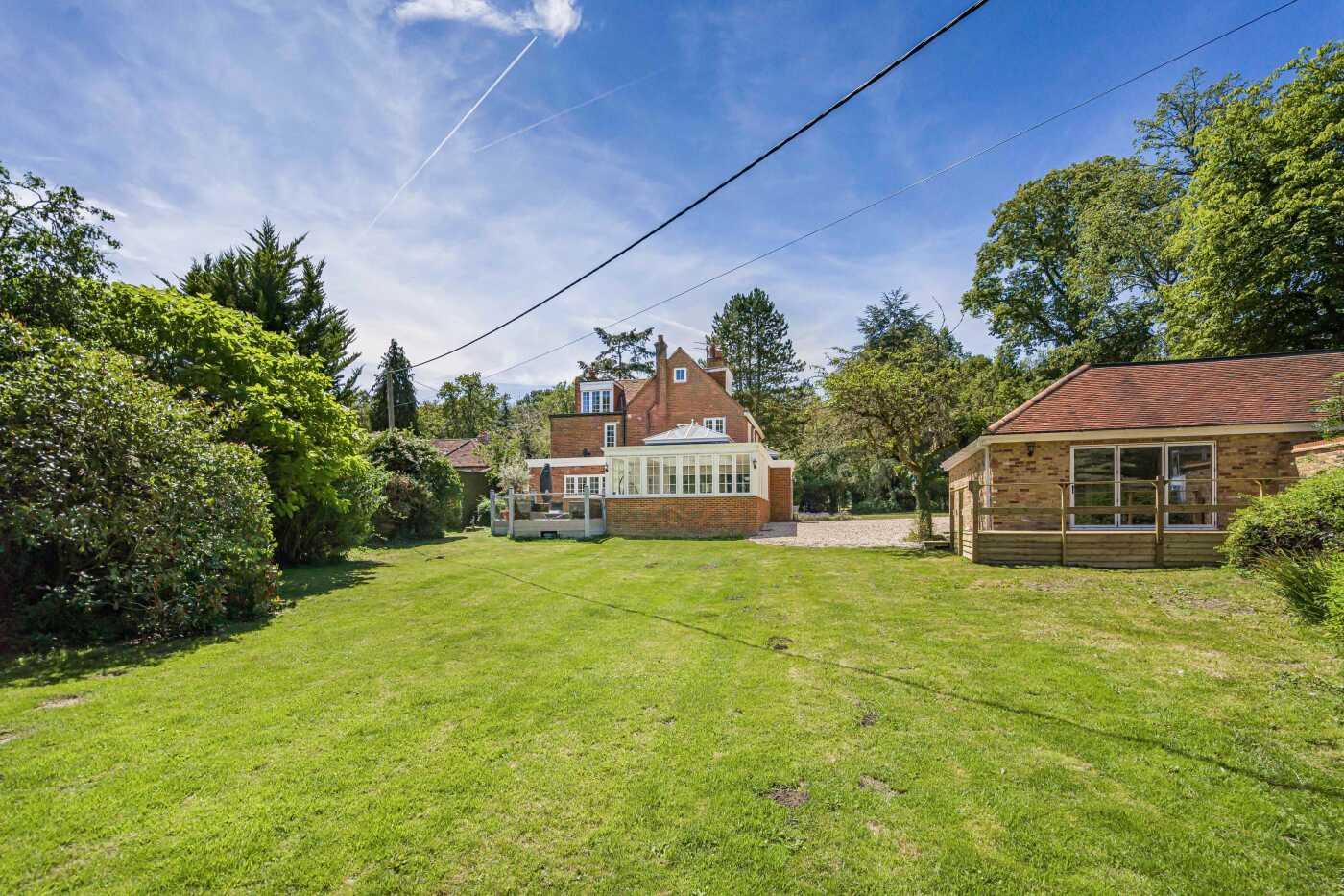Moor End, Frieth, Henley-On-Thames